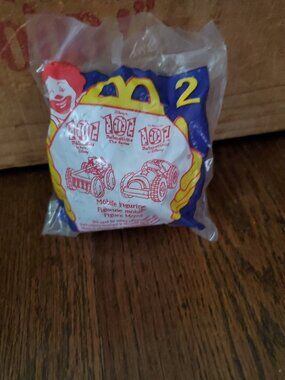 101 Dalmations Flip Car 1997 McDonald's Happy Meal Toy 2 Disney NEW SEALED